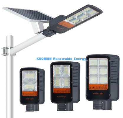 Lampu Jalan Tenaga Surya Terpisah 300W 400W 500W Opsional untuk Jalan Raya Komunitas