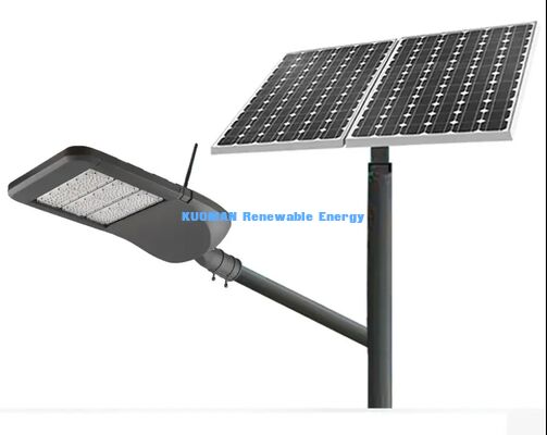 Smart LED Street Light. Daya surya, sensor gerak, remote monitoring untuk pencahayaan jalan.